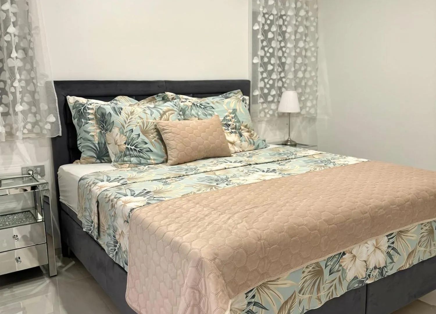 Helamoni, New 5 Star 2 Person Apartment With Pool Malinska 0*,  Chorvatsko